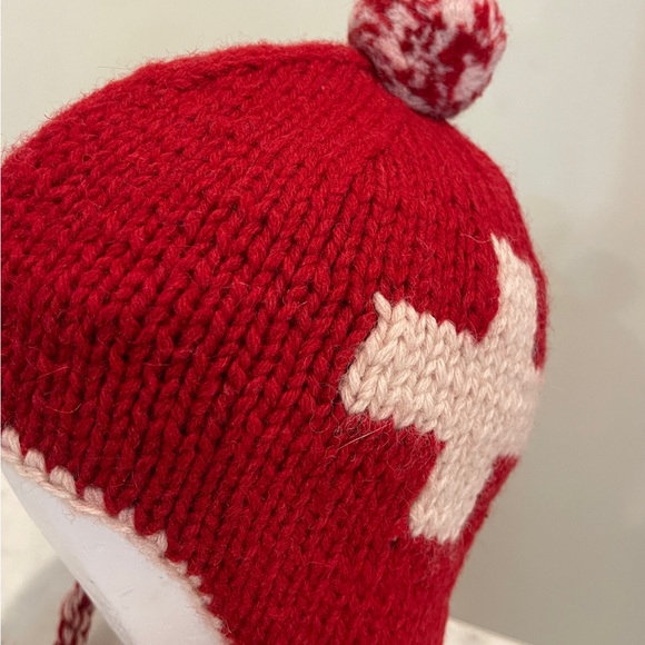 Red Knit - Picture 2 of 6